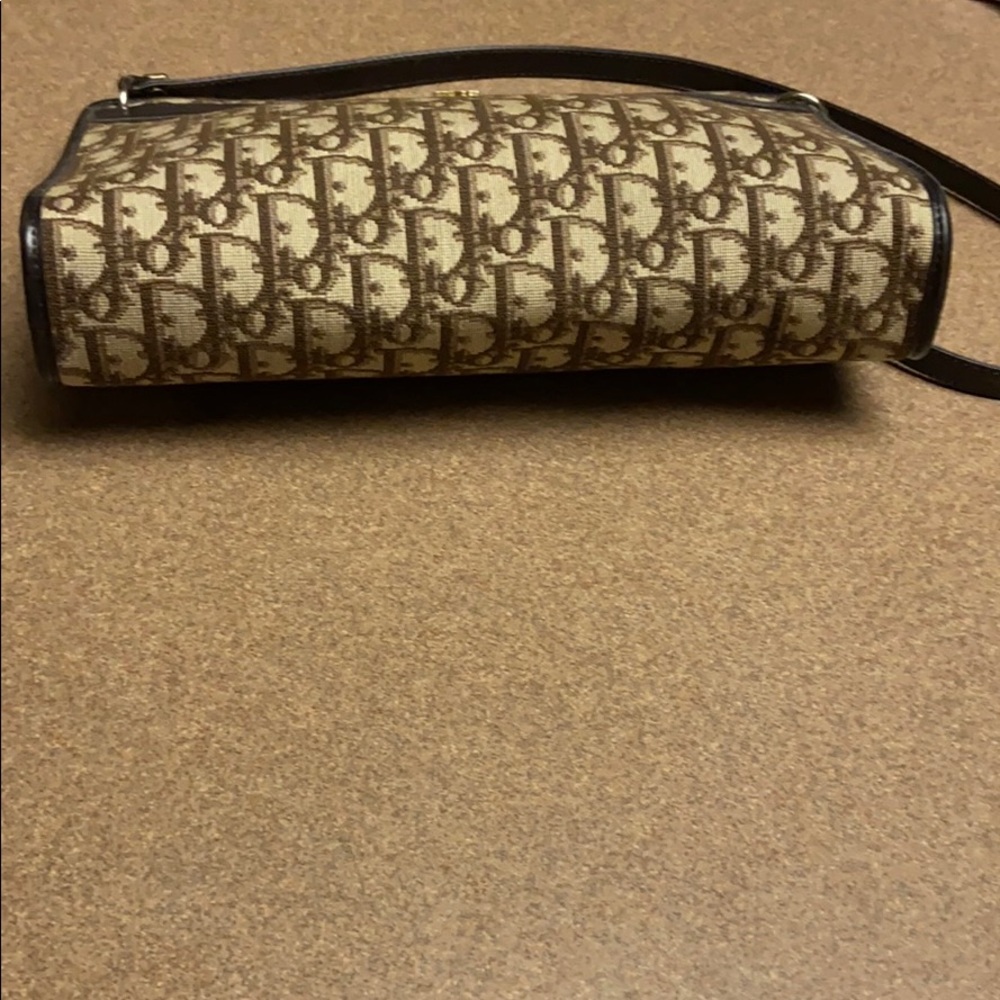 Dior Shoulder Bag - Picture 6 of 8